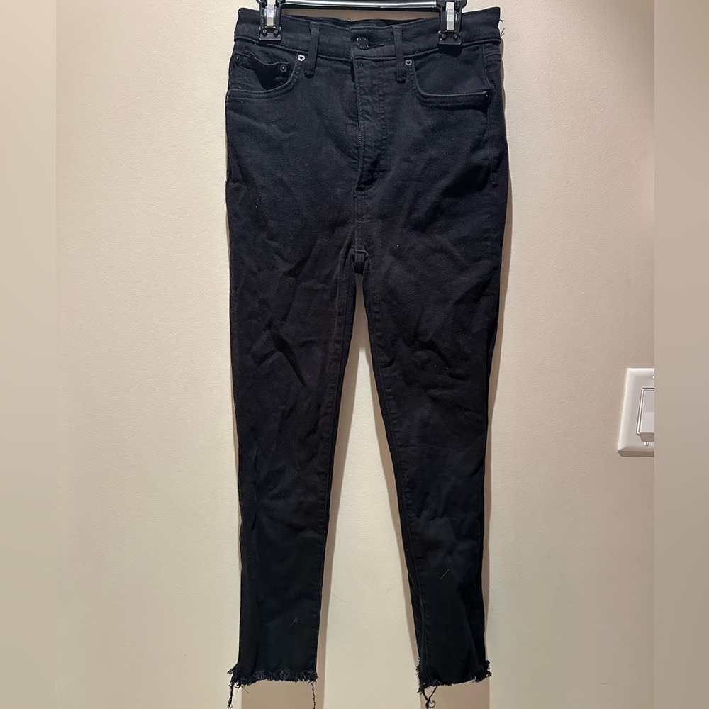 Denim Forum - Lola High Rise Skinny Cropped Black Jeans